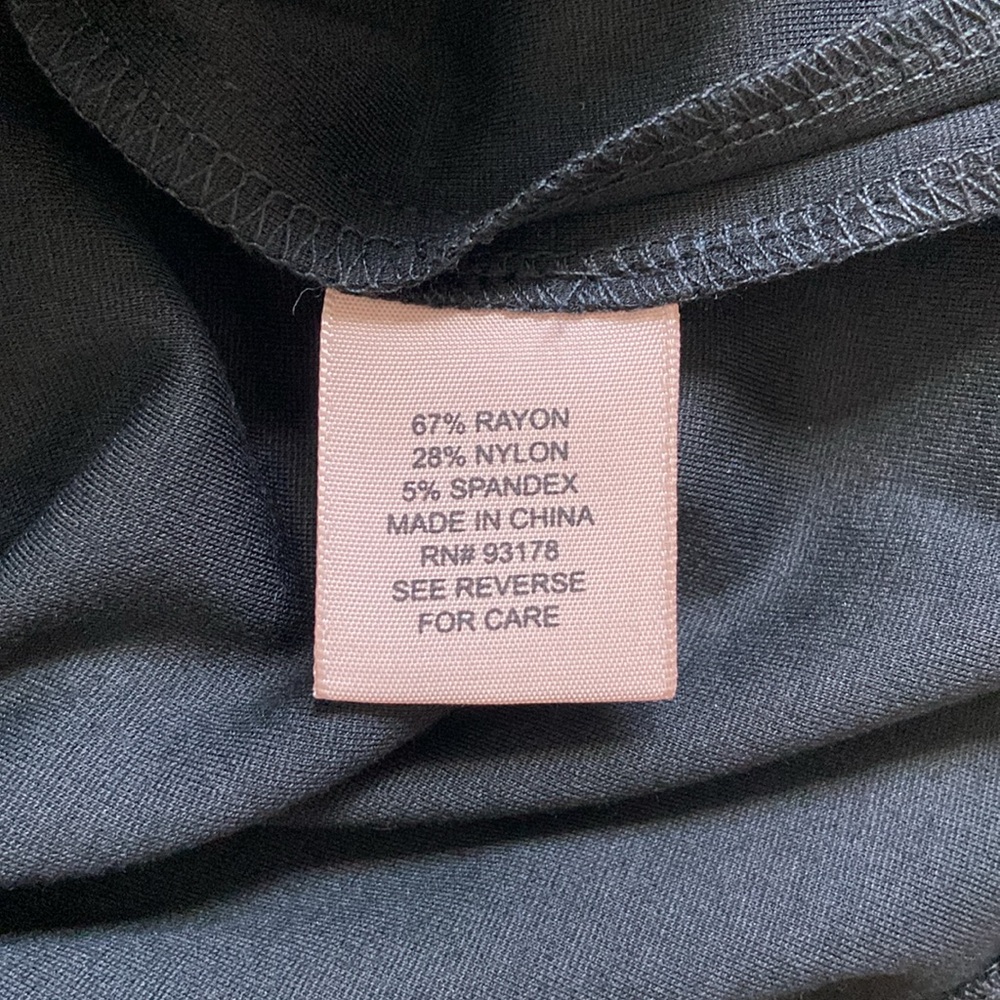 philosophy • Black Pencil Skirt - Picture 10 of 12